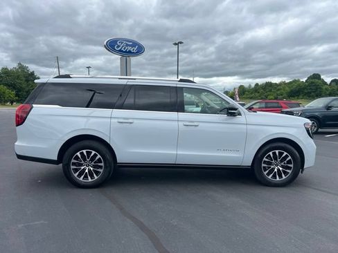 Used 2025 Ford Expedition Max Platinum AWD/4WD image 8