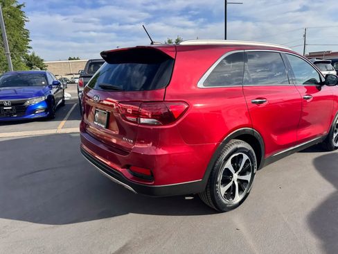 Used 2020 Kia Sorento EX image 4