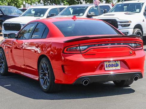 Used 2021 Dodge Charger Scat Pack w/ Navigation & Travel Group image 2
