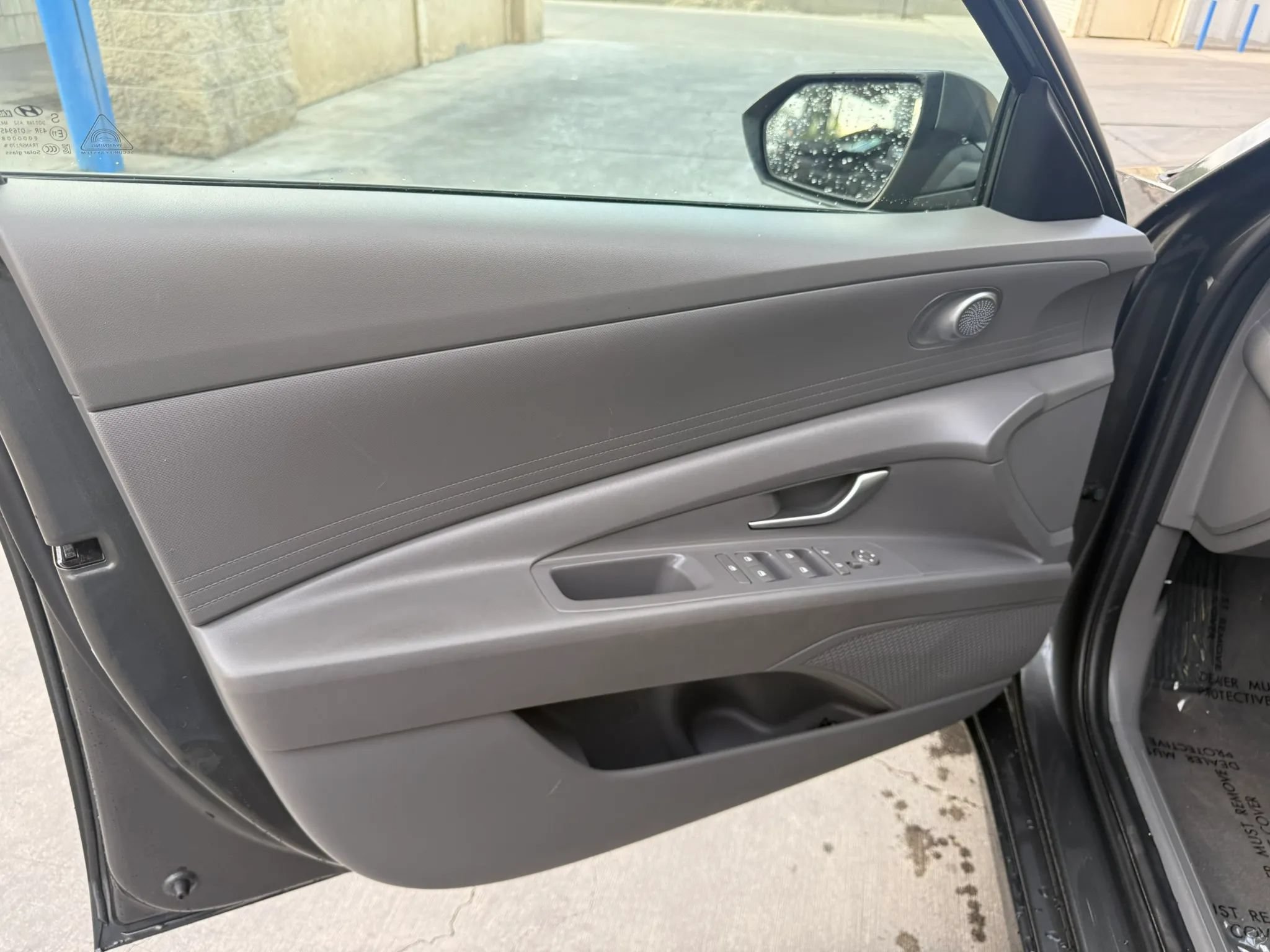 Used 2024 Hyundai Elantra SEL FWD image 20