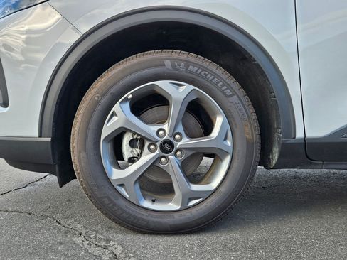 Used 2026 Ford Escape ST-Line AWD/4WD image 14