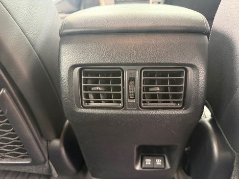 Used 2020 Toyota 4Runner Limited AWD/4WD image 30