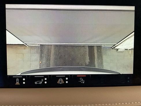 Certified 2024 Chevrolet Tahoe Premier w/ Advanced Technology Package image 22