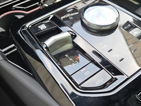 New 2026 BMW 530i w/ M Sport Package image 14