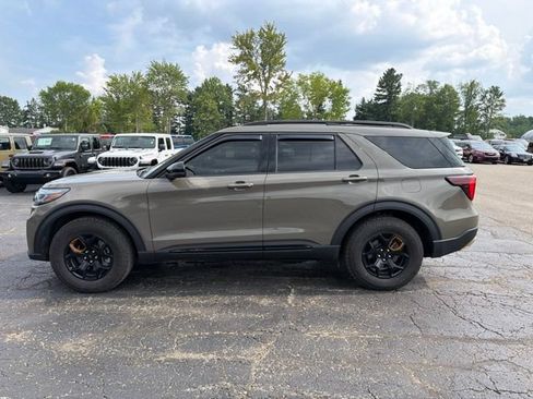Used 2026 Ford Explorer Tremor w/ Tremor Ultimate Package AWD/4WD image 5