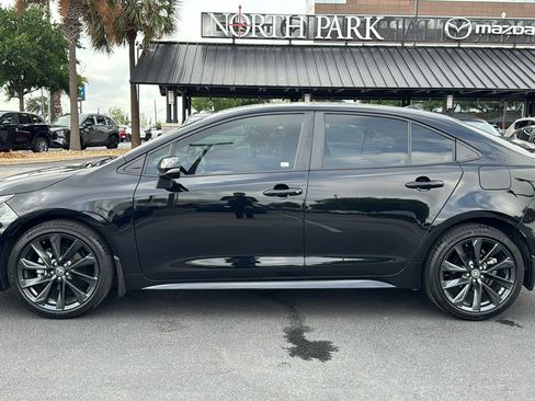 Used 2024 Toyota Corolla SE FWD image 5