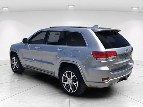 Used 2019 Jeep Grand Cherokee Overland AWD/4WD image 6