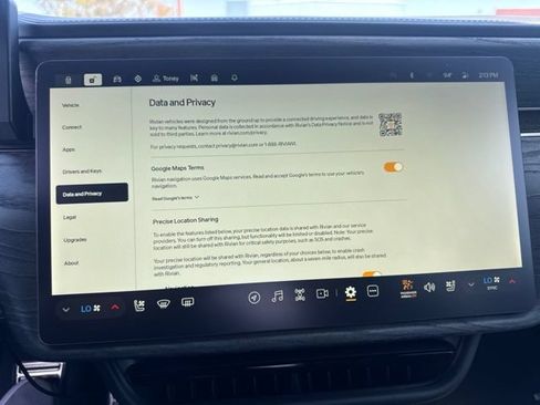 Used 2022 Rivian R1T Adventure AWD/4WD image 37