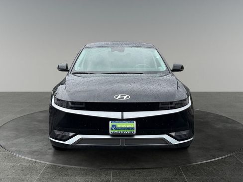 Used 2024 Hyundai Ioniq 5 SEL AWD/4WD image 2