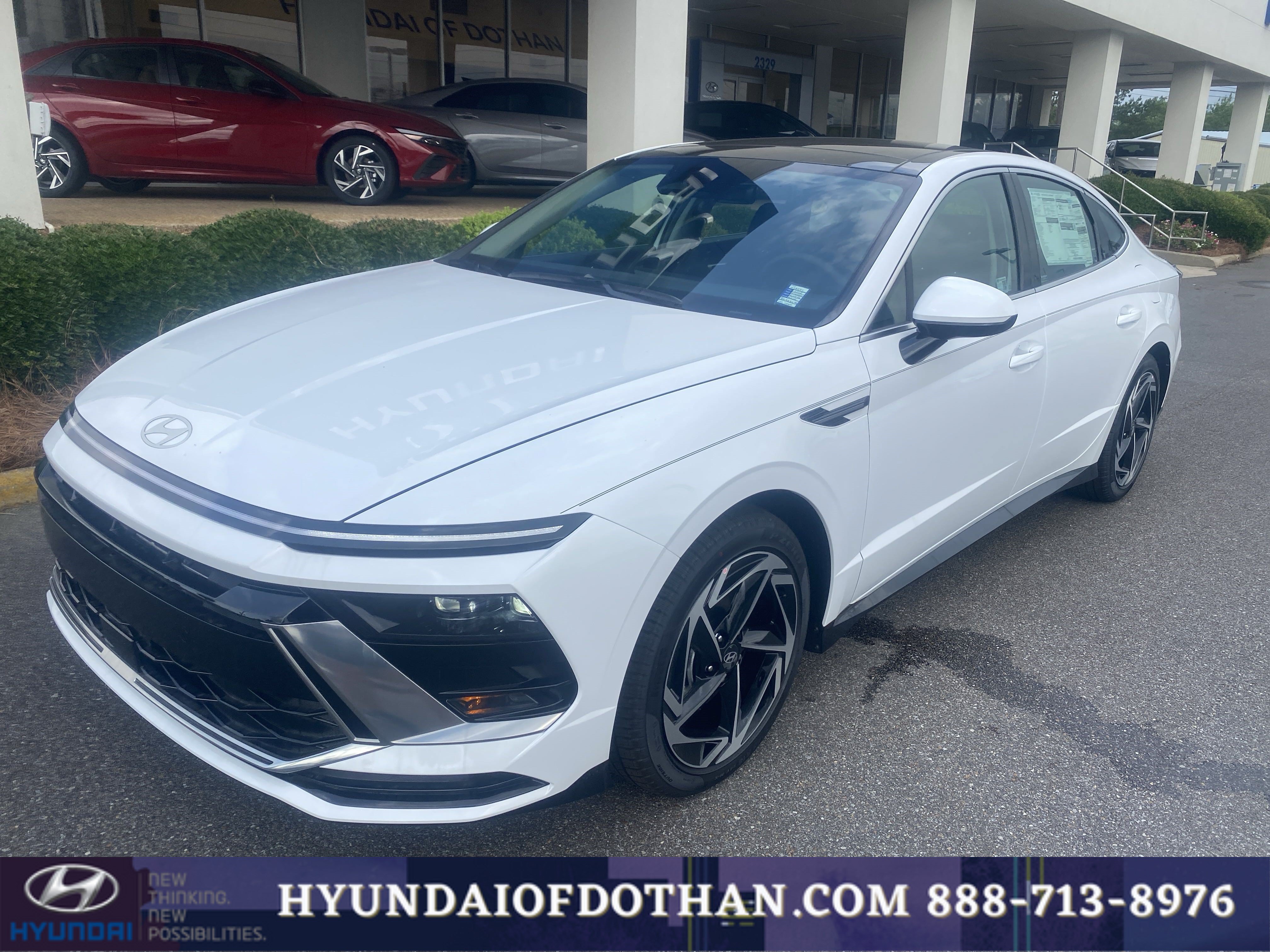 Certified 2025 Hyundai Sonata SEL FWD image 1