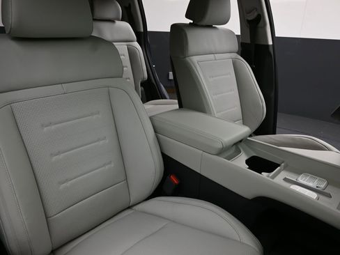 New 2026 Hyundai Santa Fe Calligraphy image 13