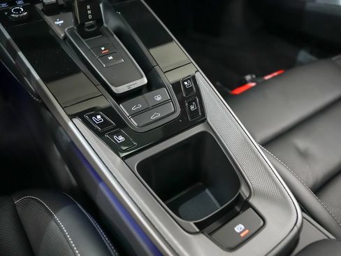 Certified 2023 Porsche 911 Carrera S RWD image 31