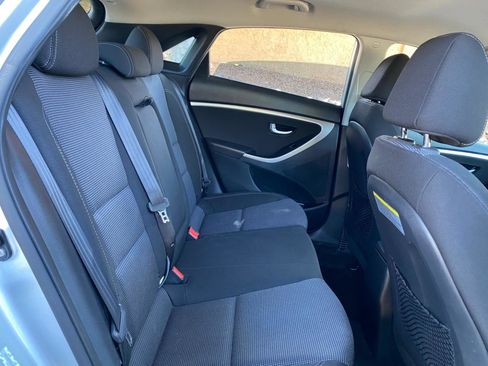 Used 2014 Hyundai Elantra GT FWD image 38