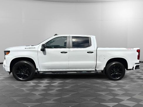 Used 2026 Chevrolet Silverado 1500 Custom w/ Rally Edition AWD/4WD image 5