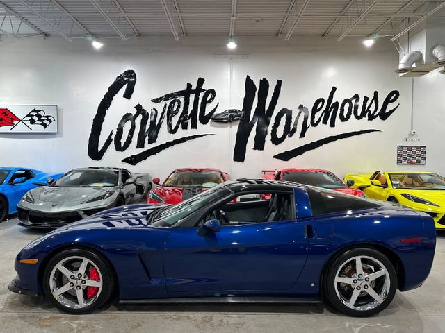 Used 2007 Chevrolet Corvette Coupe w/ Preferred Equipment Group RWD image 2