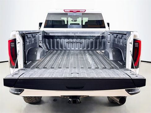 Used 2024 GMC Sierra 2500 AT4 w/ AT4 Premium Plus Package image 26