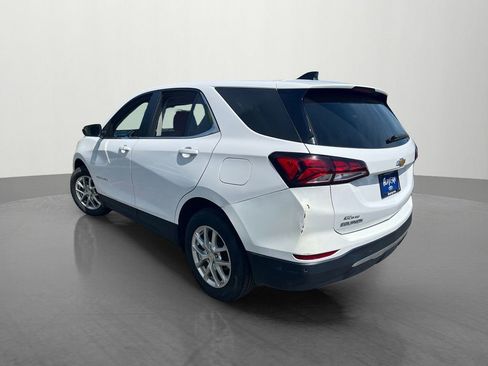 Used 2024 Chevrolet Equinox LT AWD/4WD image 4