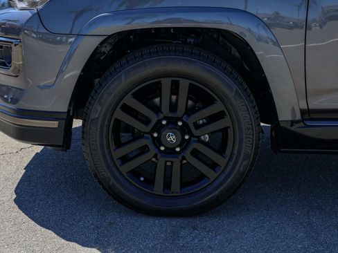 Used 2019 Toyota 4Runner Limited AWD/4WD image 11