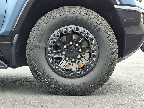Used 2024 GMC Hummer EV 3X w/ Omega Edition AWD/4WD image 8