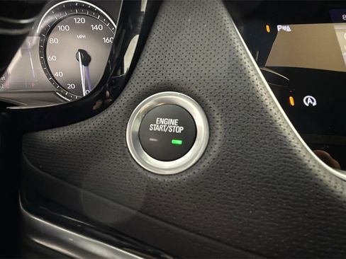 Used 2025 Cadillac XT5 Premium Luxury image 21