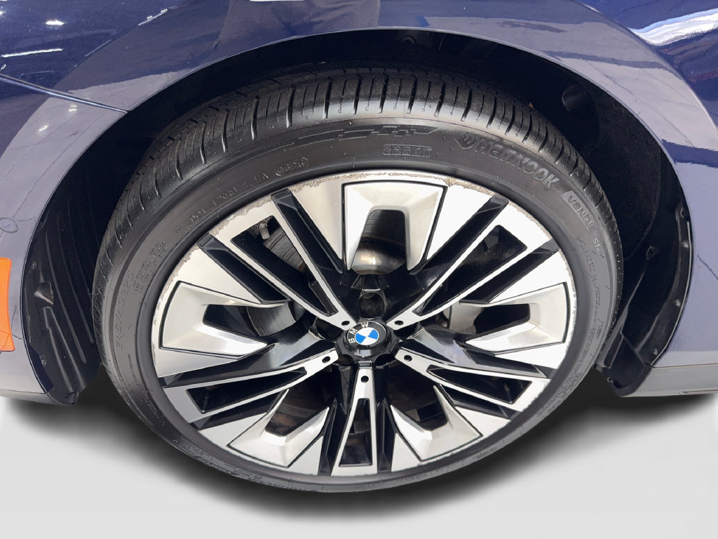 Used 2024 BMW 530i w/ Executive Package RWD image 87