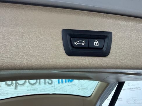 Used 2016 BMW X3 xDrive28i AWD/4WD image 7