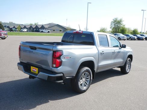 New 2026 Chevrolet Colorado LT w/ LT Convenience Package AWD/4WD image 3