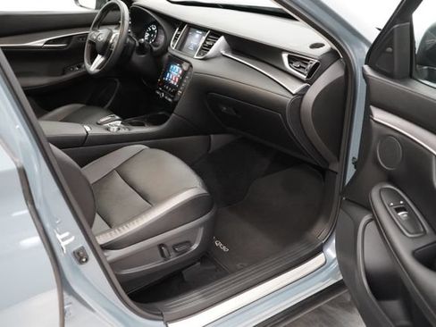 Used 2023 INFINITI QX50 Luxe AWD/4WD image 44