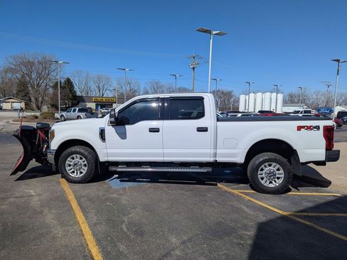 Used 2019 Ford F250 XLT w/ XLT Value Package image 6