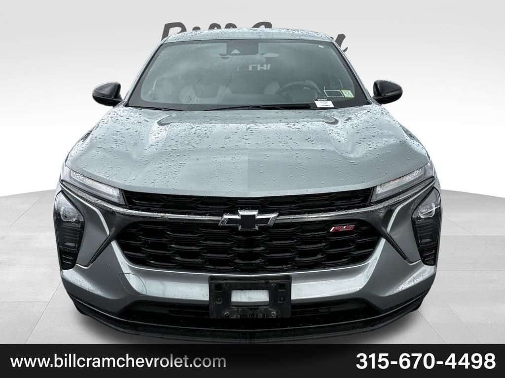 Used 2024 Chevrolet Trax RS FWD image 33