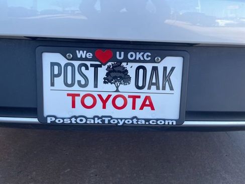 Used 2023 Toyota Crown image 10