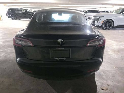 Used 2023 Tesla Model 3 Standard Range RWD image 5