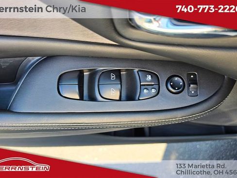 Used 2023 Nissan Murano SV w/ SV Midnight Edition Package AWD/4WD image 13