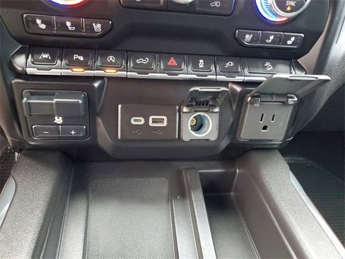 Used 2020 GMC Sierra 1500 SLT w/ SLT Premium Plus Package image 26