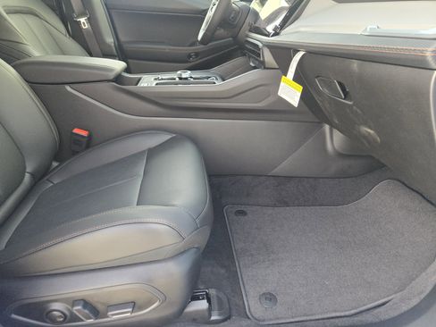 New 2026 Jeep Cherokee Limited image 12