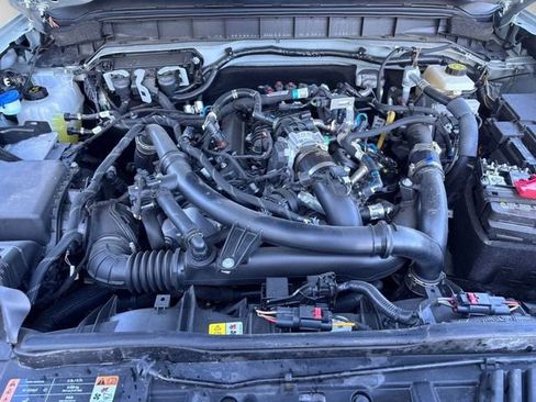 Used 2024 Ford Bronco Outer Banks image 29