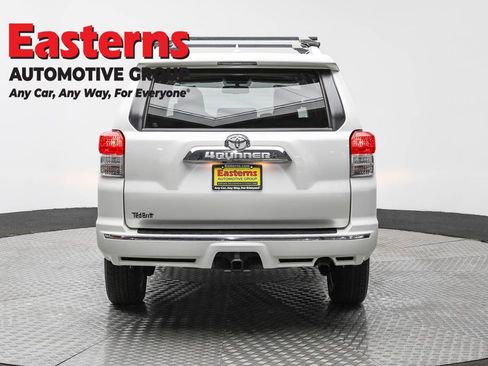 Used 2010 Toyota 4Runner Limited image 6