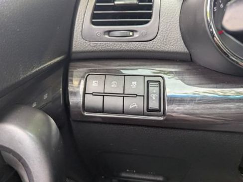 Used 2012 Kia Sorento FWD image 30