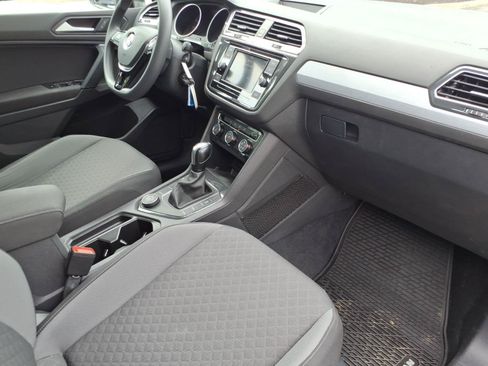 Used 2019 Volkswagen Tiguan S w/ Driver Assistance Package AWD/4WD image 23