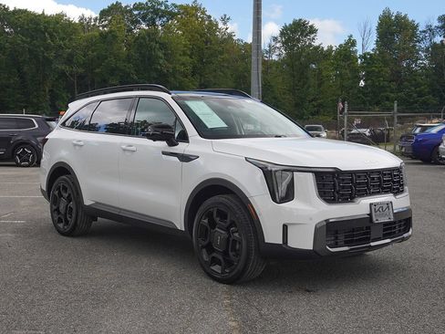 Used 2024 Kia Sorento SX AWD/4WD image 2