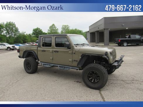 Used 2020 Jeep Gladiator Sport w/ Quick Order Package 24S AWD/4WD image 15