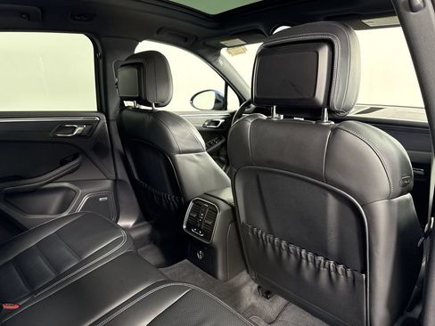 Certified 2023 Porsche Macan GTS AWD/4WD image 25