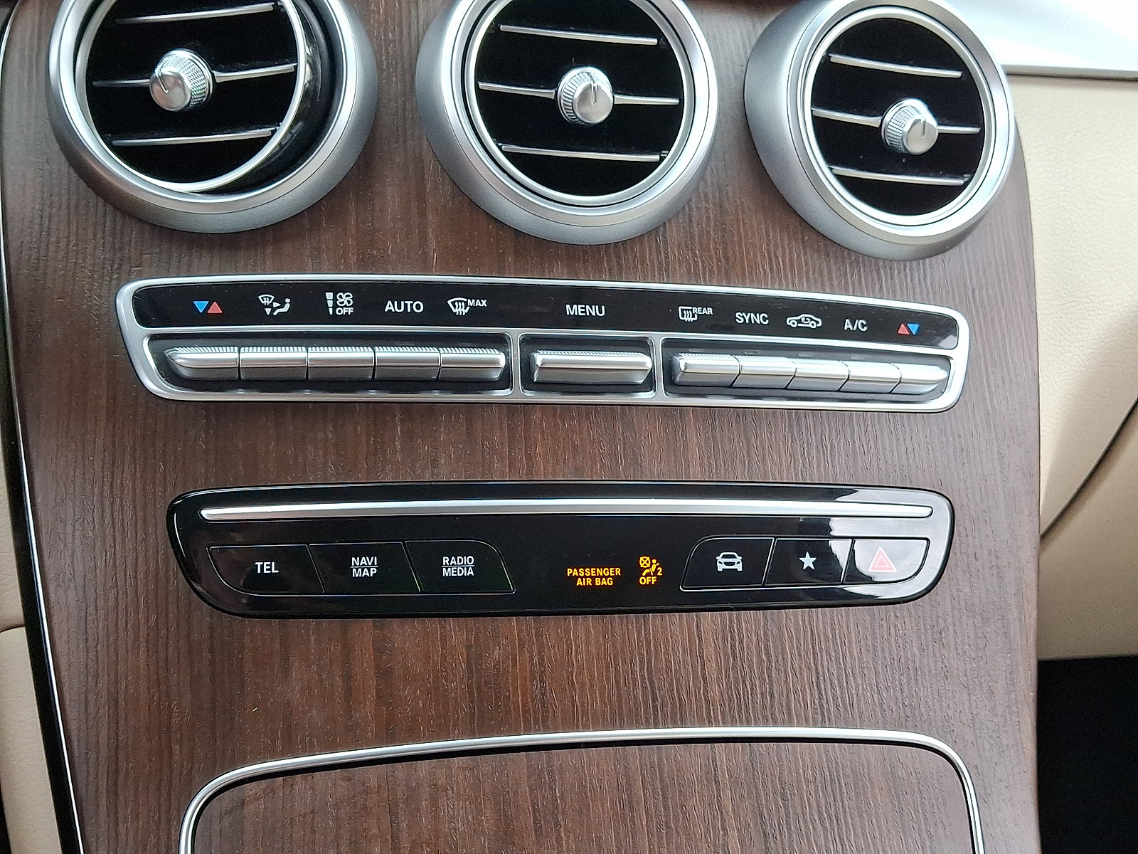 Used 2022 Mercedes-Benz GLC 300 4MATIC image 14