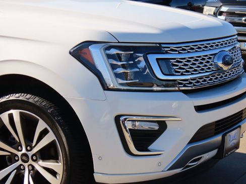 Used 2021 Ford Expedition Max Platinum image 6