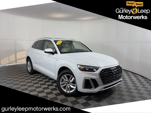 Certified 2024 Audi Q5 2.0T Premium w/ Convenience Package AWD/4WD image 1