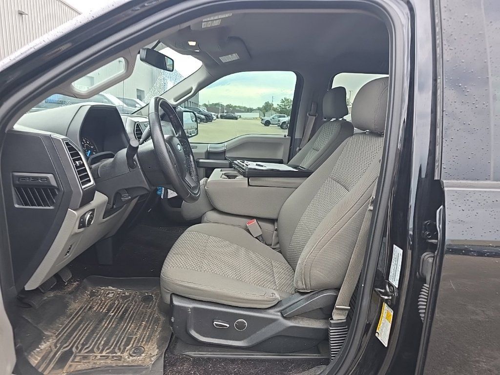 Used 2016 Ford F150 XLT w/ Equipment Group 301A Mid AWD/4WD image 11
