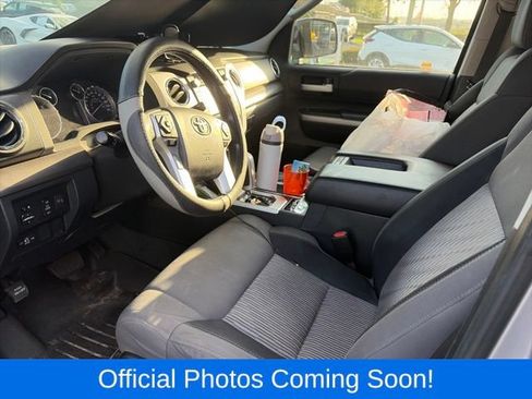 Used 2017 Toyota Tundra SR5 w/ SR5 Upgrade Package RWD image 4