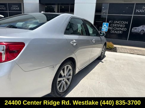 Used 2014 Toyota Camry XLE FWD image 9