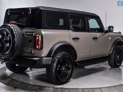 Used 2025 Ford Bronco Outer Banks AWD/4WD image 6