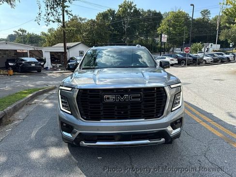 Used 2026 GMC Yukon XL Denali w/ Denali Reserve Package AWD/4WD image 5